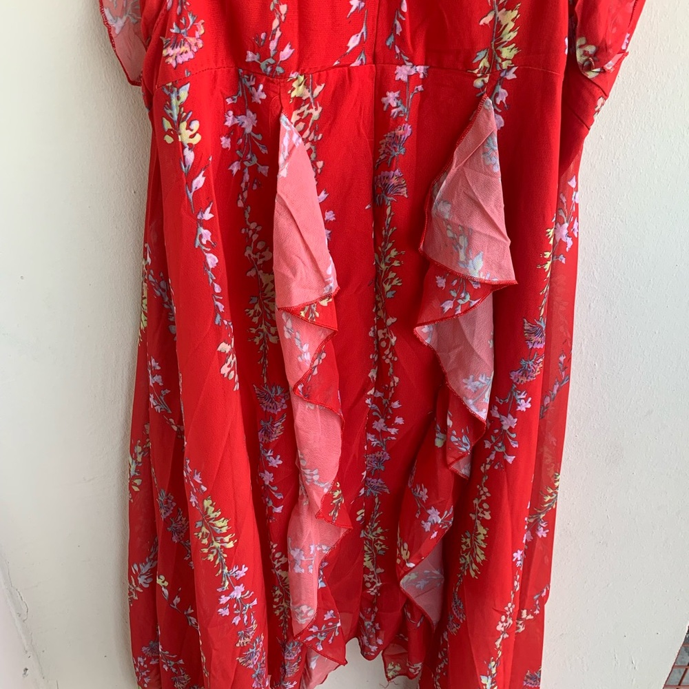 Dress - Picture 5 of 7